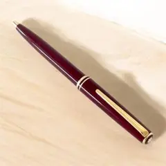 MONTBLANC ボールペン クラシック　ボルドー ゴールドトリム　ドイツのサムネイル