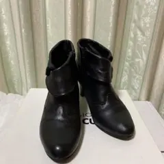 Item thumbnail for item 4145f792-0177-4ac3-8606-05fff40e18c5