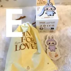 ラブブ　「E」POP MART