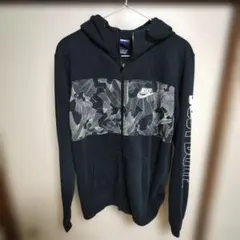NIKE Zip Up Parker 블랙 소매 로고