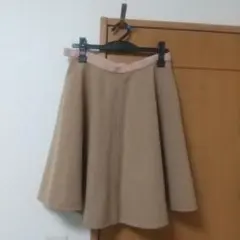 スカートのサムネイル