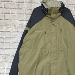コロンビア　マウンテンパーカー中綿　カーキ2XL ロゴ刺繍アウトドア0205