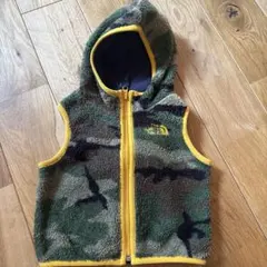 The North Face 迷彩柄 フリースベスト