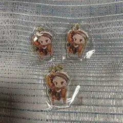 ツイステ カリム オーマイ カフェ アクキー 寮服 アクリルキーホルダー