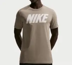 【未使用】NIKE ナイキ　ビッグロゴ　Tシャツ　ベージュ