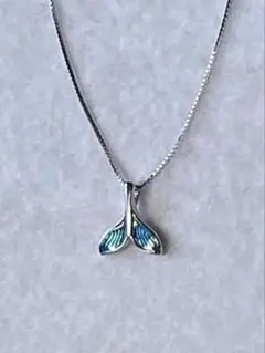 ハワイアンジュエリー　ホエールテールネックレス くじら