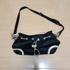 Item thumbnail for item d52f185e-dc70-4fbc-9b66-8c3862ac1f90