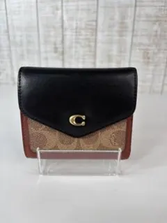 Item thumbnail for item 44cfae2d-dcbd-414d-b7a0-84ea80b8ecfb