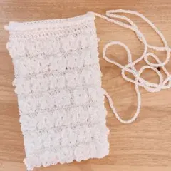 ❁ クロシェ編みの花モチーフスマホショルダー ❁編み物　ハンドメイド