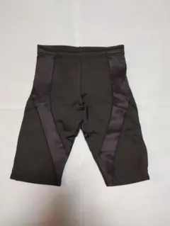 CW-X ブラック ハーフレギンス