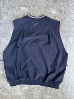 ノースリーブ ベスト