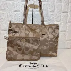 ✨新品未使用✨COACH 折りたたみエコバッグ トートバッグ ポーチ付き 2025年最新】コーチエコバッグの人気アイテム - メルカリ