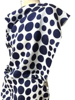 Item thumbnail for item 27aa68f7-8117-4077-afc8-2257e98664eb