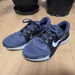 【美品】NIKE エア ズーム ボメロ 15 26