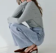 ライトブルーワイドレッグデニム