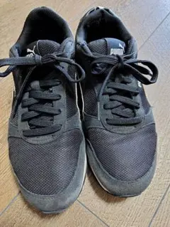 PUMAプーマソフトフォームプラス　24cm