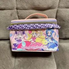 キミとアイドルプリキュア　新品未使用　フリル付きバニティーポーチ　バッグ