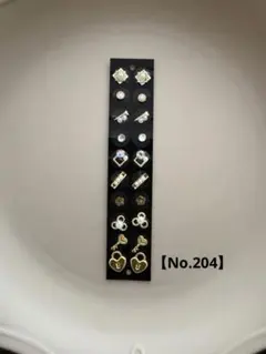 【No.204】ゴールド♡耳ツボジュエリー おまとめ購入で1枚500円