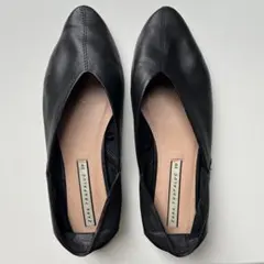 ZARA ブラック スリッポン　フラットシューズ　39 黒のサムネイル