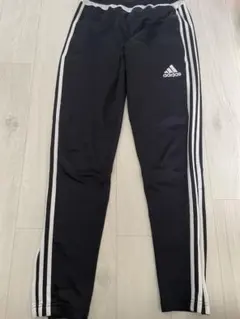 adidas トラックパンツ　ジャージ