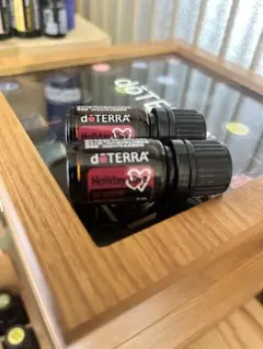 ドテラ doTERRA ホリデーラブ 5ml 2本セット （未開封・蒸発あり）のサムネイル