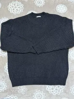 ダークグレー リブ編み クルーネックニット