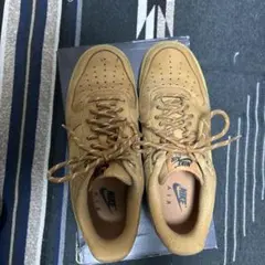 Nike Air Force 1 ブラウン スニーカー