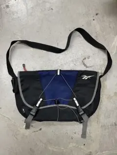 90s Reebok リーボック　メッセンジャーバック　ショルダーバック　y2kのサムネイル