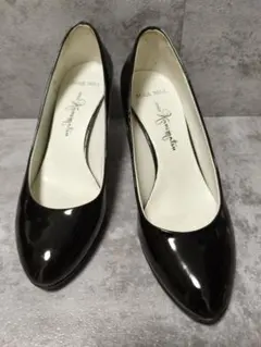 銀座かねまつ　ミススレンダー　エナメル　パンプス　ラウンドトゥ