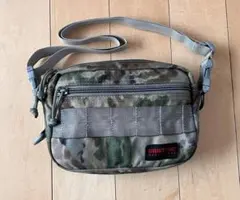 ブリーフィング 迷彩