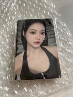 LESSERAFIM weverse 東京ドーム　会場限定　トレカ　ウンチェ