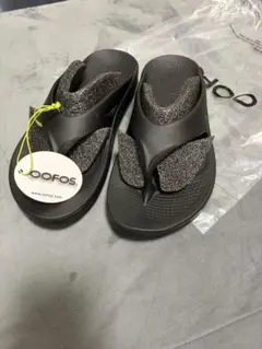 OOFOS OOriginal サンダル ブラック M8 W10 EU41