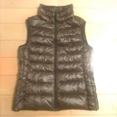 UNIQLO ウルトラライトダウンベスト　 S サイズ　ブラウン