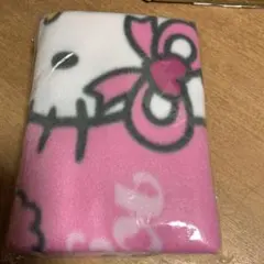 ハローキティーフリース膝掛け