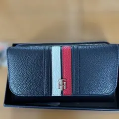 新品トミーヒルフィガー長財布