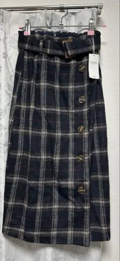 INGNI ベルト付きシャギーチェックナロースカート 紺