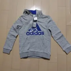 キッズパーカー(アディダス)新品タグ付き140cm