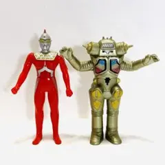 宇宙ロボット キングジョー ソフビ 人形　1983年　タグ無 2025年最新】キングジョー ソフビ 1983の人気アイテム - メルカリ