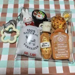 ガチャ詰めポーチベーカリー ミニチュアフードセット