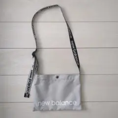 New Balance サコッシュ グレー