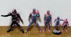 仮面ライダーリバイス　フィギュア　5体セット＋バイス　ぬいぐるみ