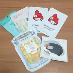 フェイスマスクなど８点セット