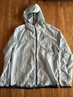 【未使用】New Balance ウィンドブレーカー フード付き　水色　サイズM