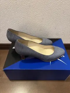 REGAL platinum（リーガル プラチナム）　パンプスのサムネイル
