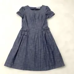 ギャラリービスコンティ デニム風フレアワンピース　ウエストリボン