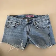 Item thumbnail for item 071b3675-9499-42f6-9db2-a62178c82c60