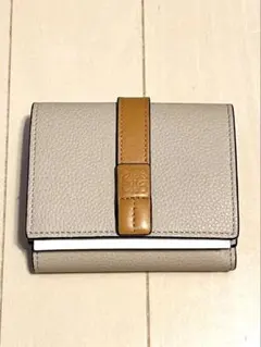 【LOEWE ロエベ アナグラム トライフォールドウォレット 三つ折り財布】
