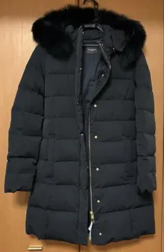 黒 ダウンジャケット