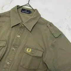 ✨大人気✨フレッドペリー　カーキ　半袖シャツL mr561のサムネイル
