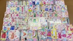 d*9様 アイカツ カード キュート トップス ボトムス シューズ アクセサリー